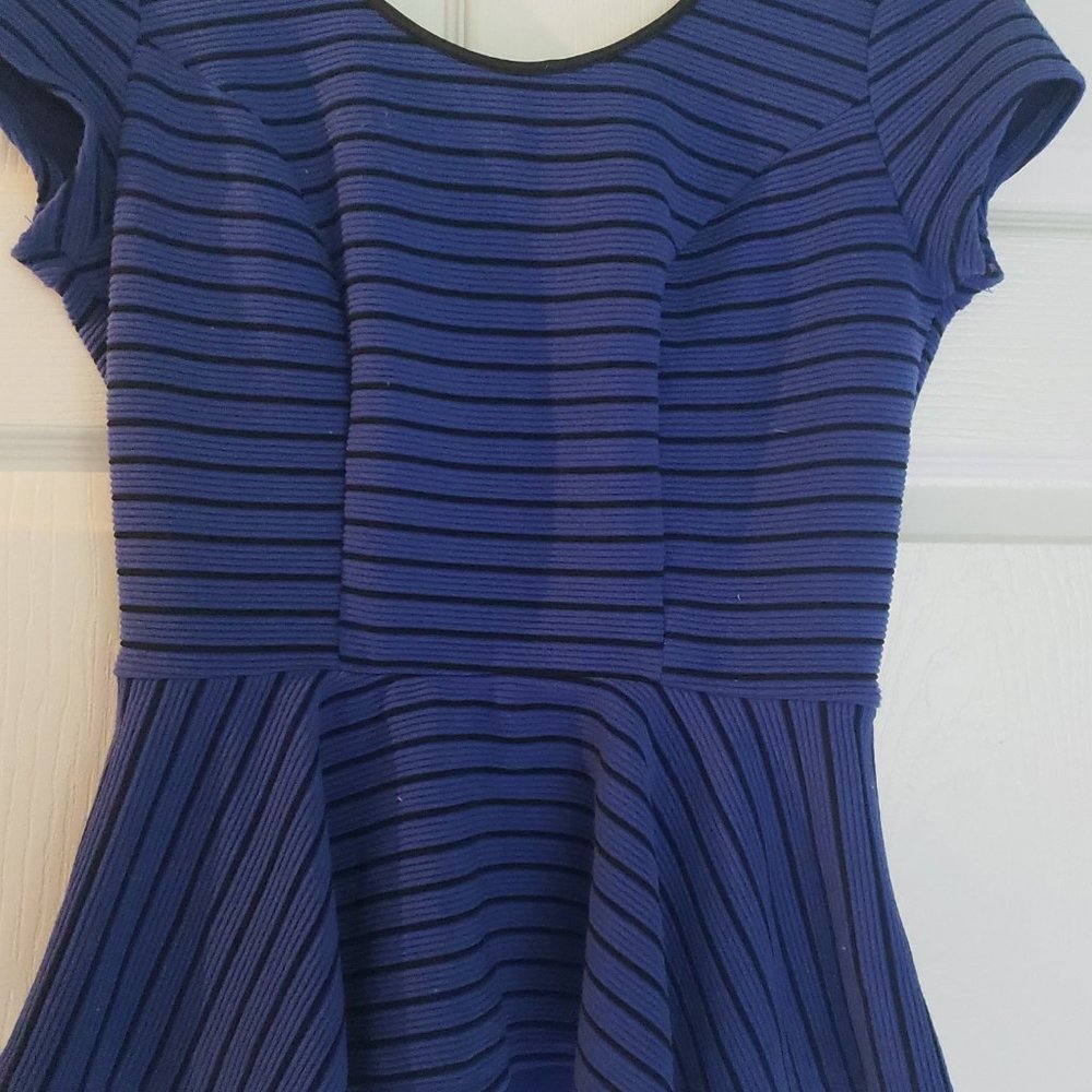 Xhiliration blue flared waist top